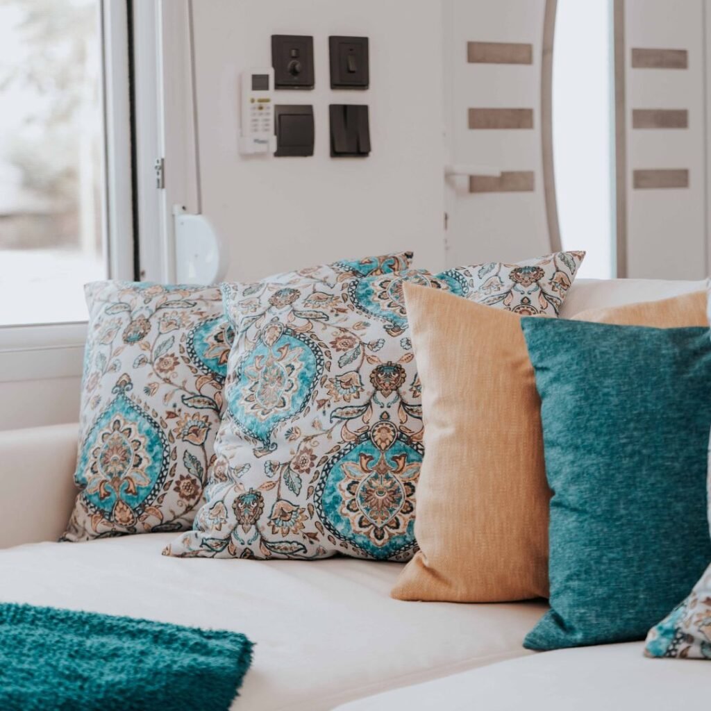 Best Bolster Pillow Exporter from India